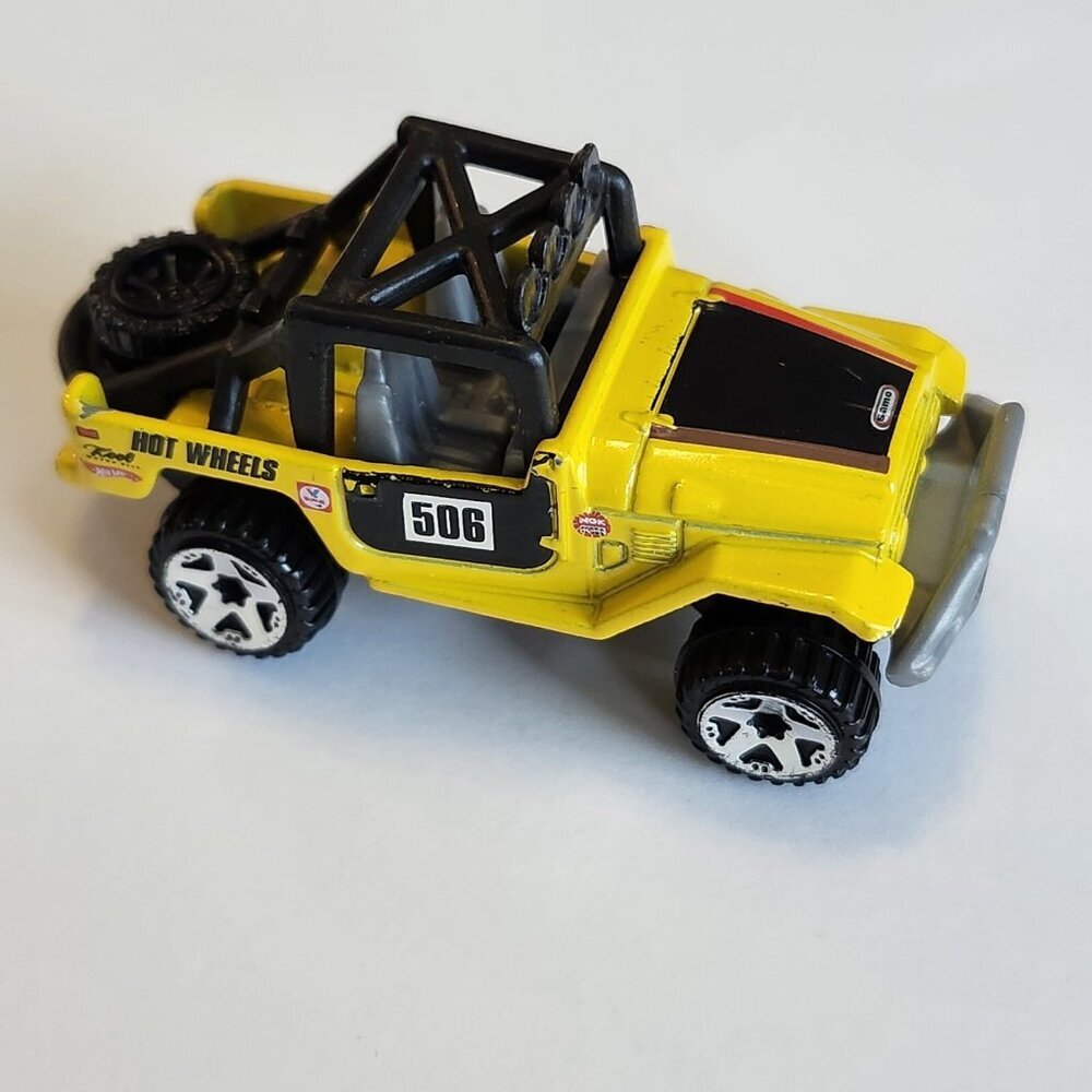 Hot Wheels Toyota Land Cruiser‎ FJ40 Yellow 2010